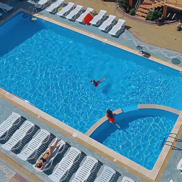 Отдых в Феодосии с бассейном