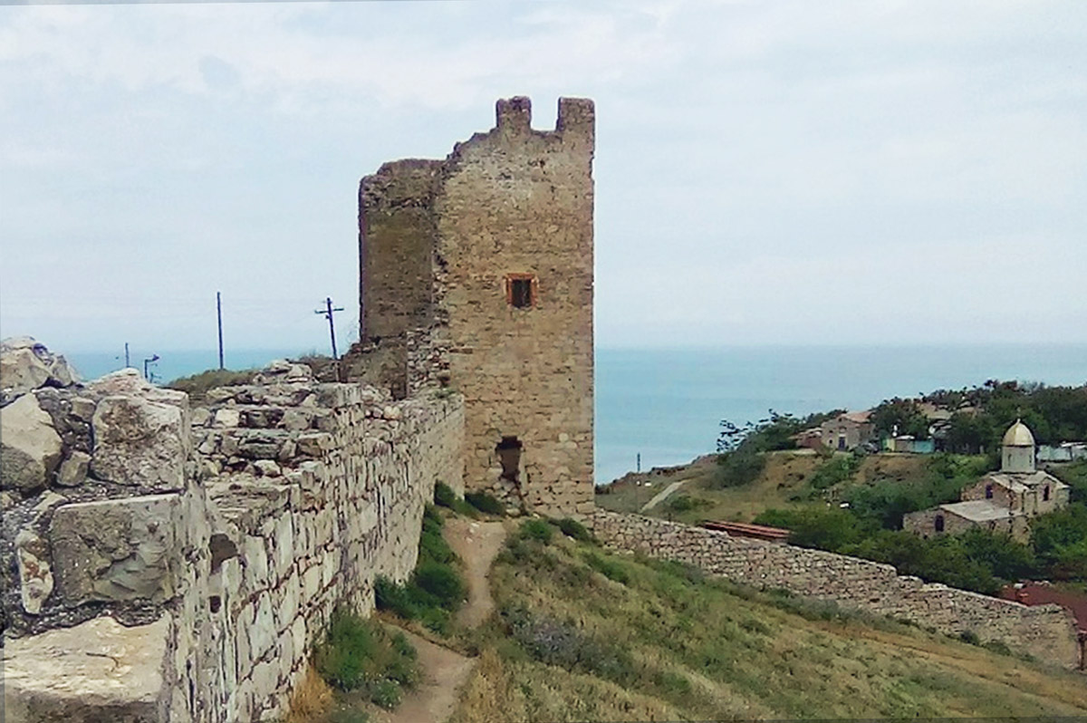 Генуэзская крепость в Феодосии Кафа фото